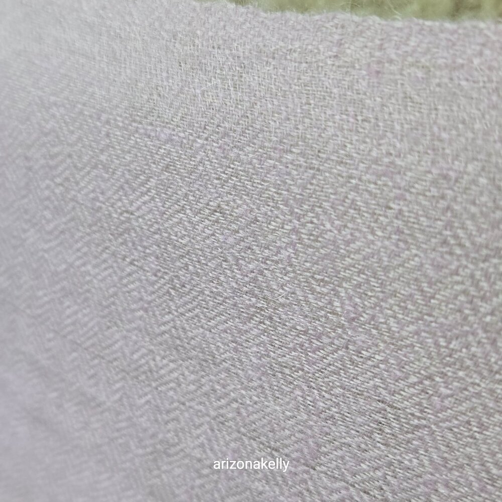 Lavender Cashmere Scarf Lightweight Diamond Weave - Picture 8 of 13